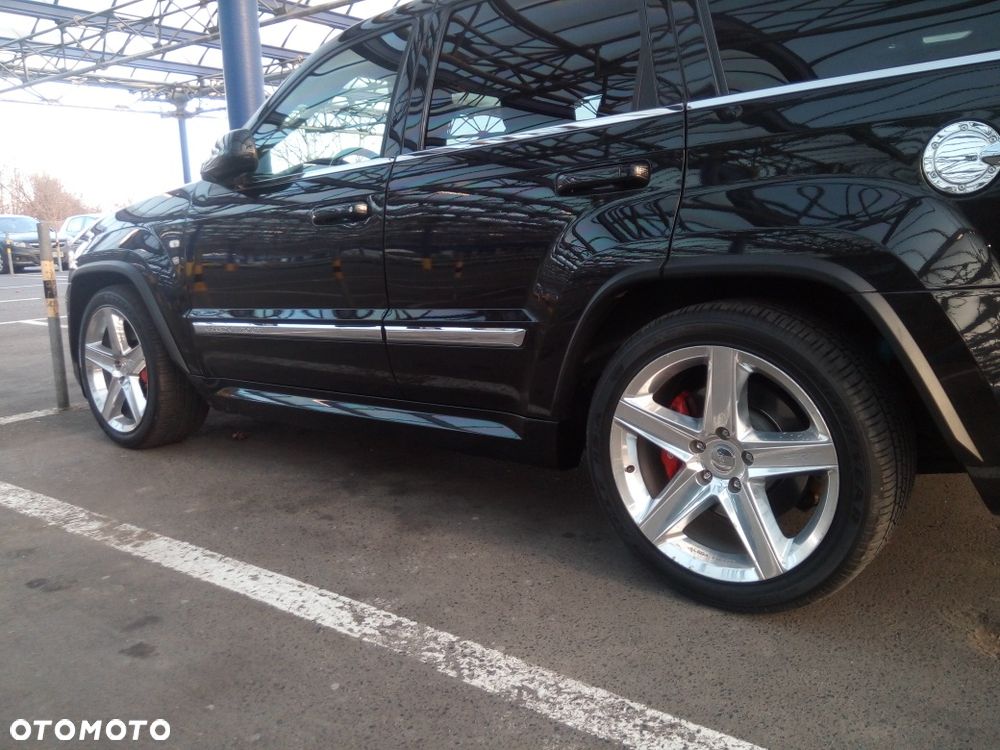 Jeep Grand Cherokee - 3