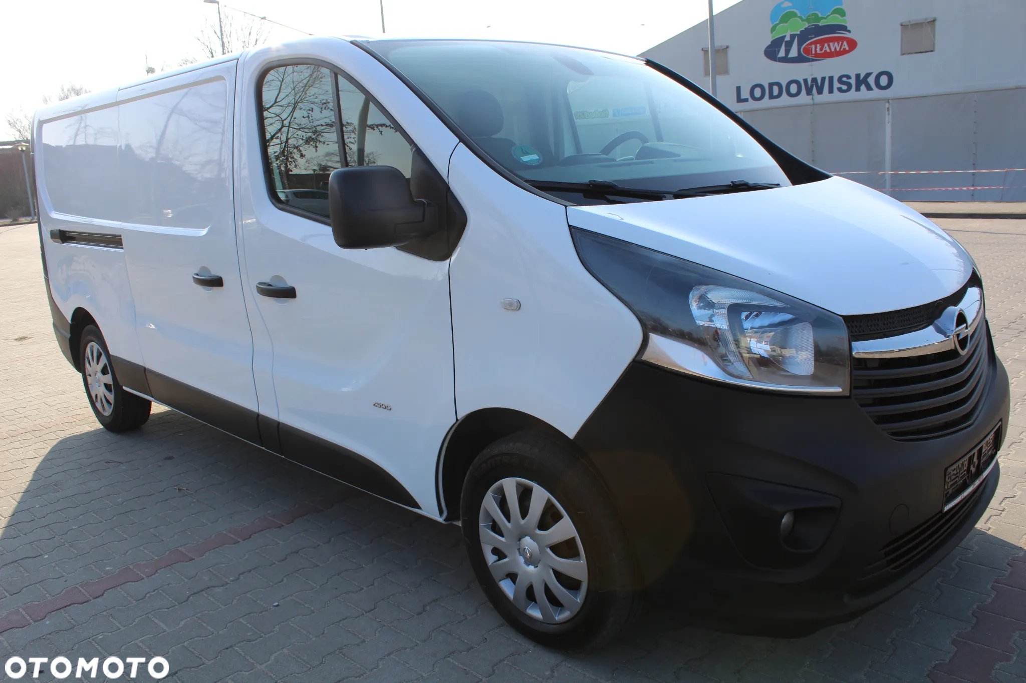 Opel Vivaro - 4