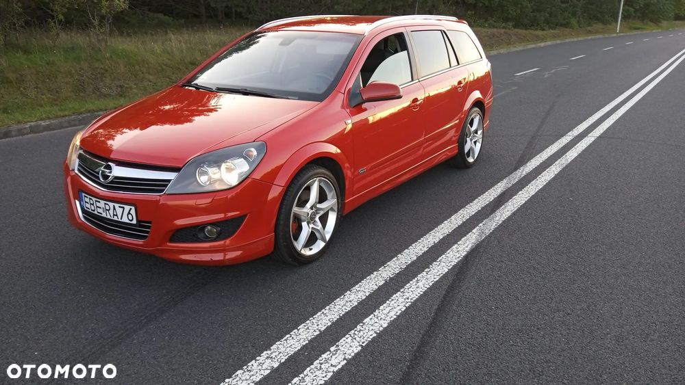 Opel Astra 1.9 CDTI DPF Cosmo - 4