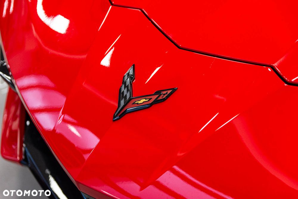 Chevrolet Corvette - 3