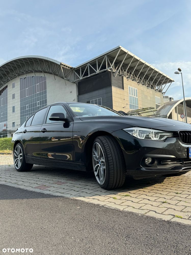 BMW Seria 3 318d xDrive - 6