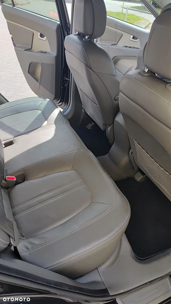 Kia Sportage - 13
