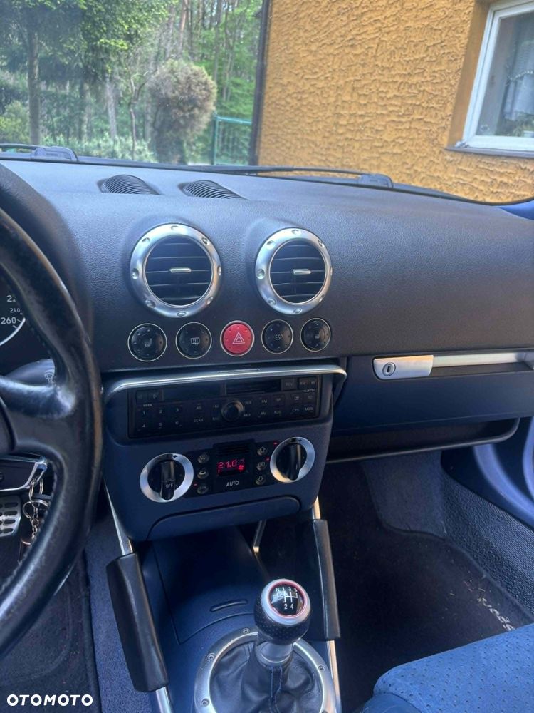 Audi TT Coupé 1.8T - 5