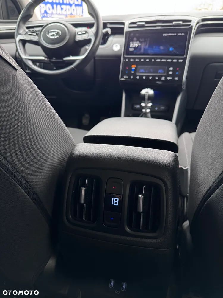 Hyundai Tucson 1.6 T-GDi Executive 2WD - 17