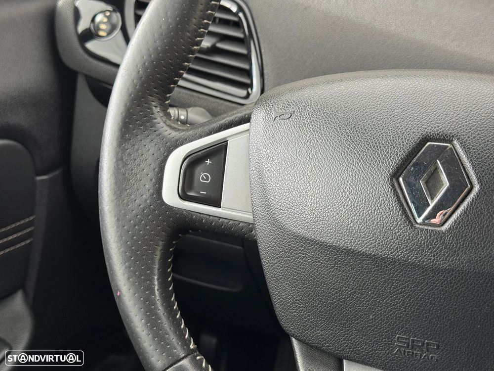 Renault Grand Scénic 1.5 dCi Bose Edition 7L - 41