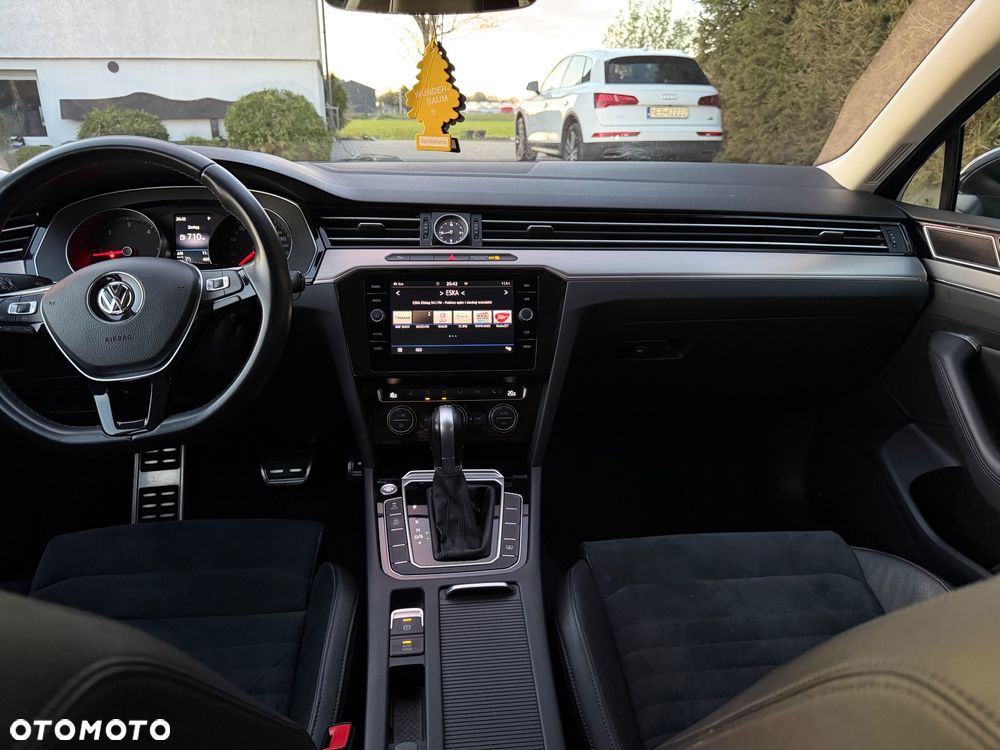 Volkswagen Passat 2.0 TDI SCR Highline DSG - 15