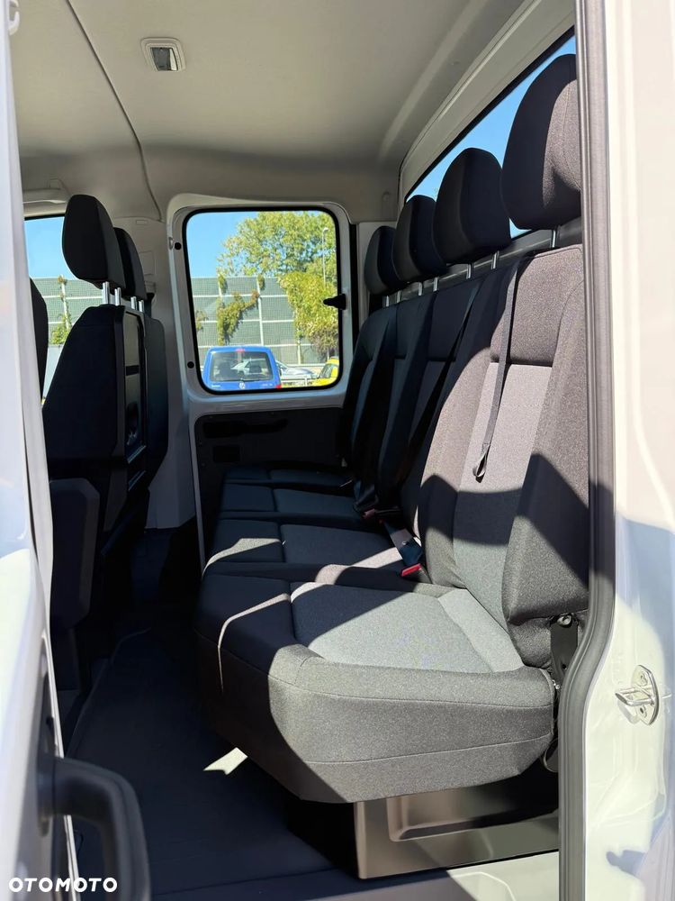 Volkswagen Crafter - 28