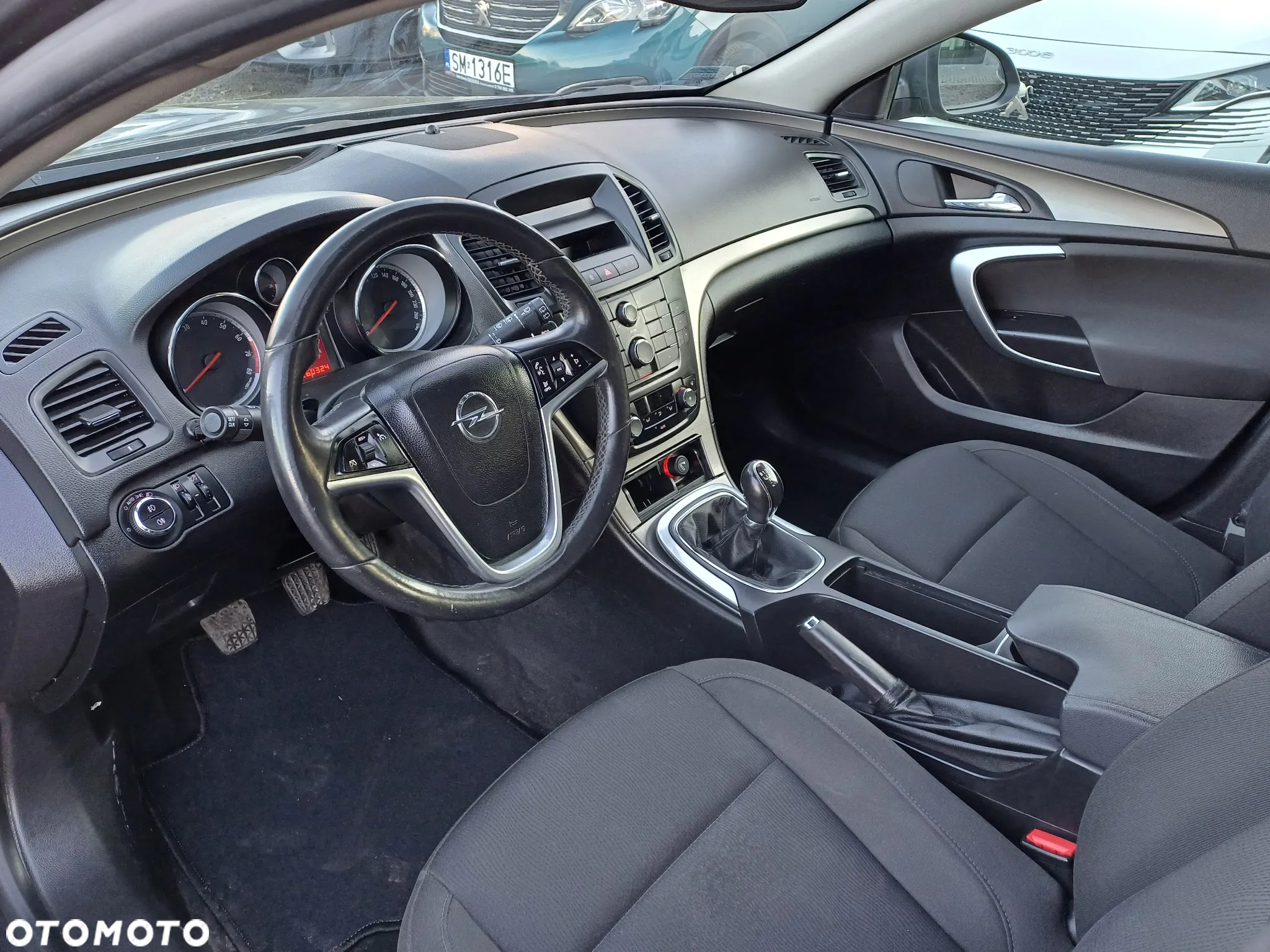 Opel Insignia 1.4 T Edition S&S - 11