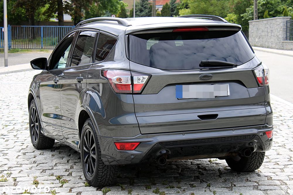 Ford Kuga - 8