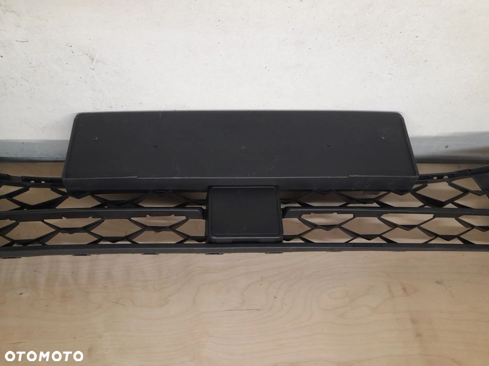 SEAT LEON IV 4 KRATKA ŚRODKOWA ATRAPA GRILL ZDERZAKA PRZÓD 5FA853667 - 4