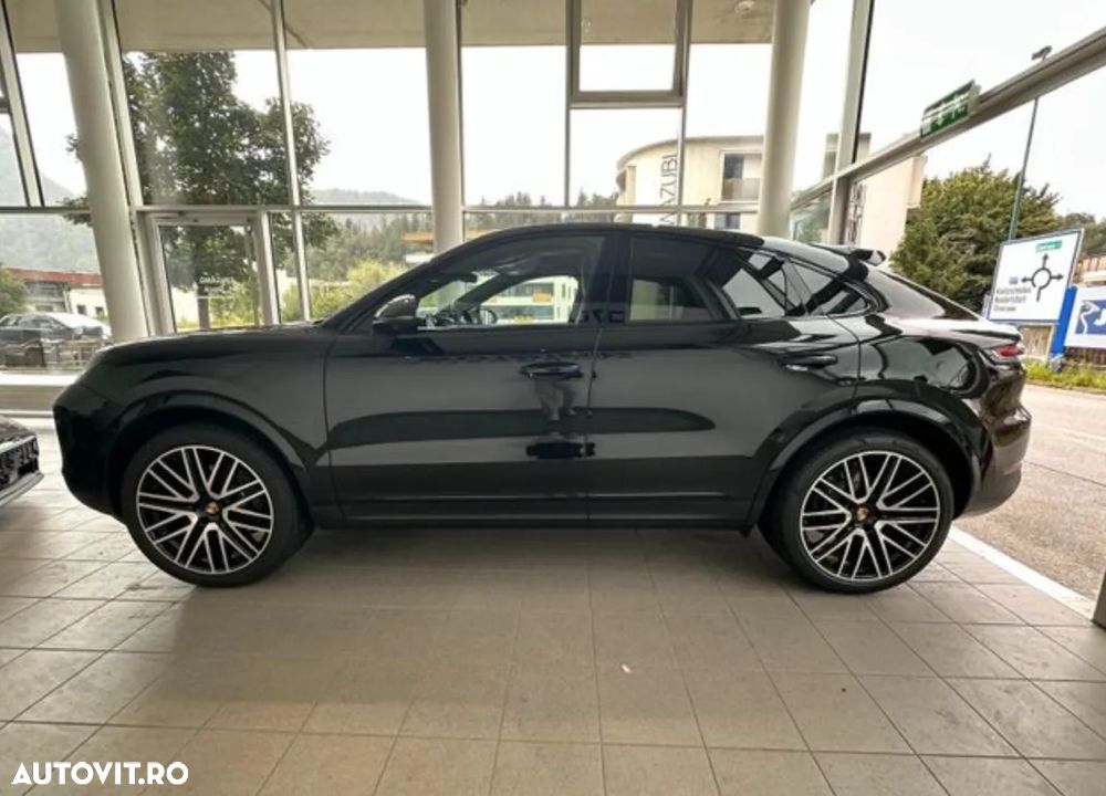 Porsche Cayenne Coupe - 4