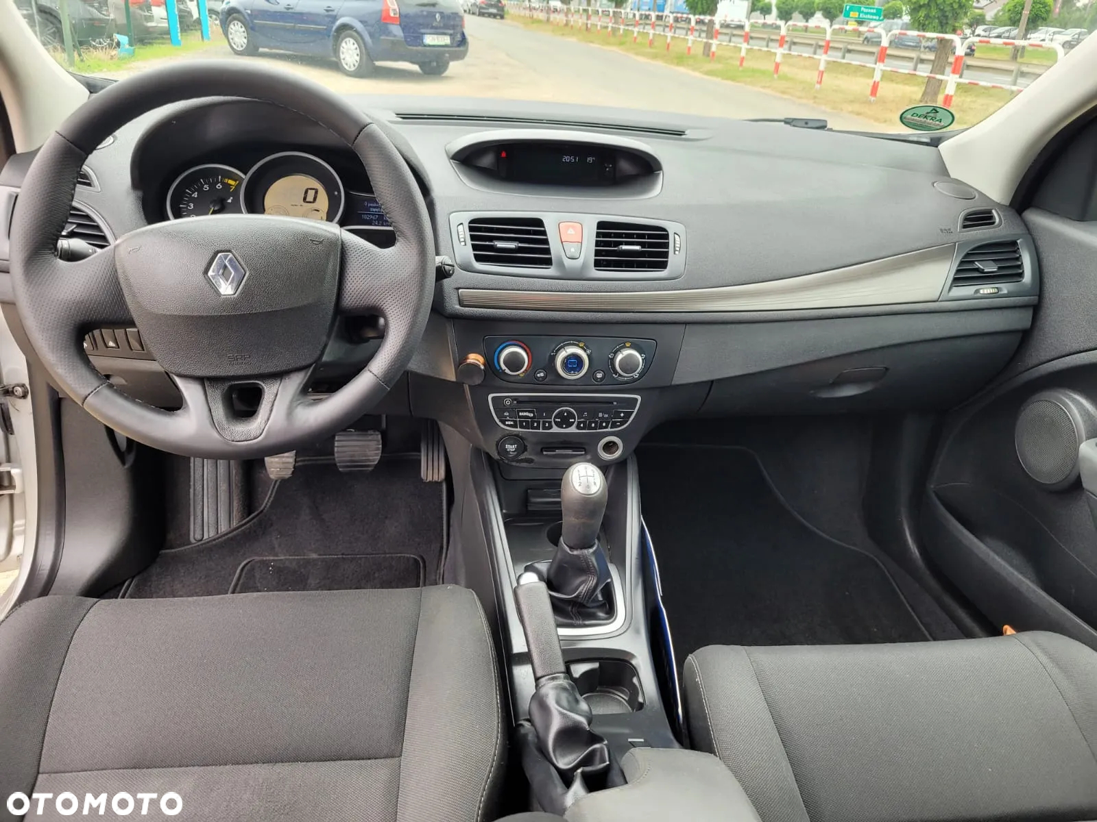 Renault Megane 1.6 16V Style Edition - 16