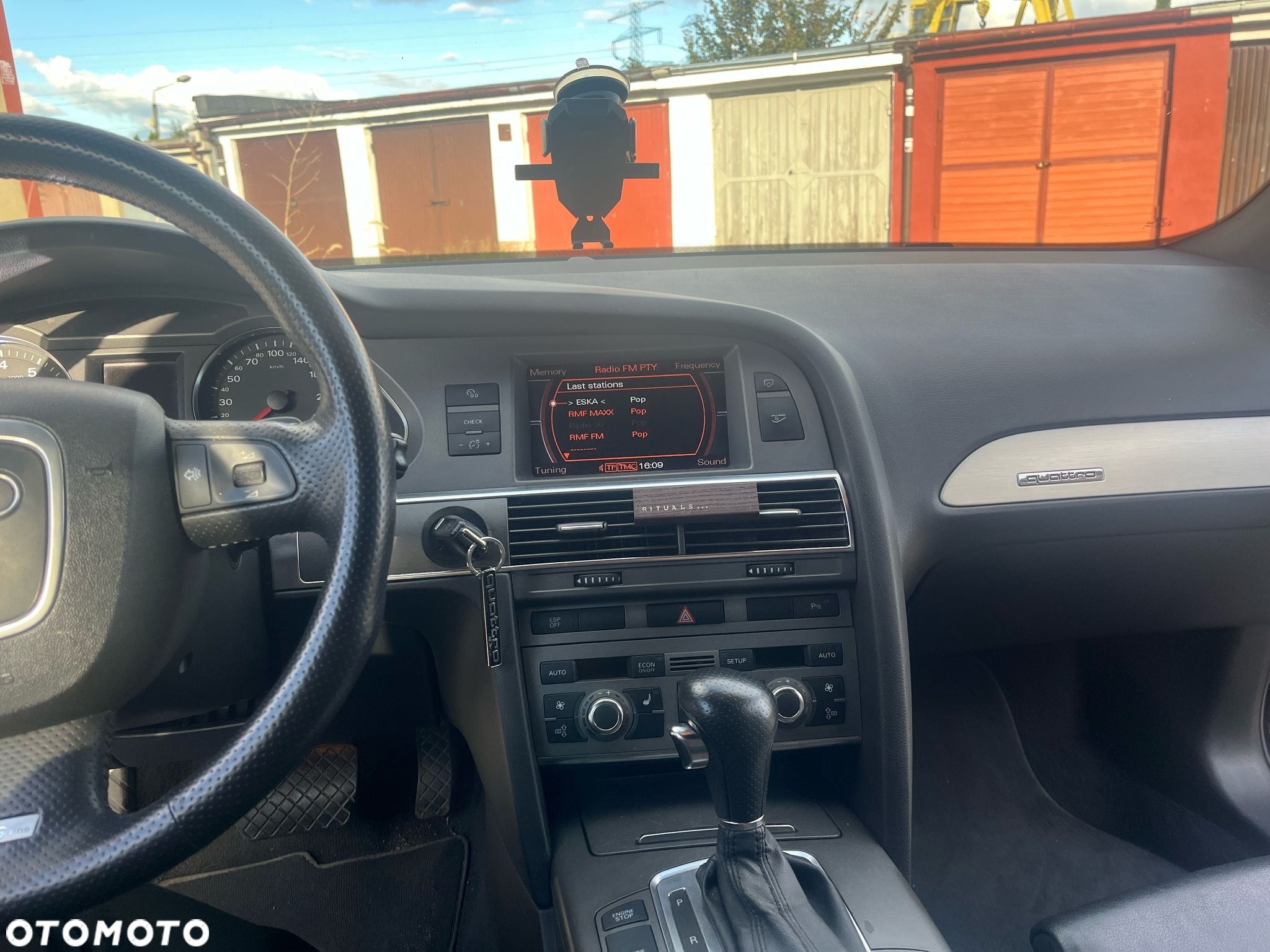Audi A6 Avant 4.2 quattro tiptronic - 27