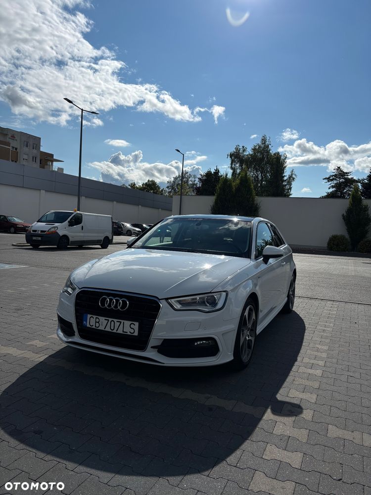 Audi A3 3-drzwiowe 1.4 TFSI S line Sportpaket - 2