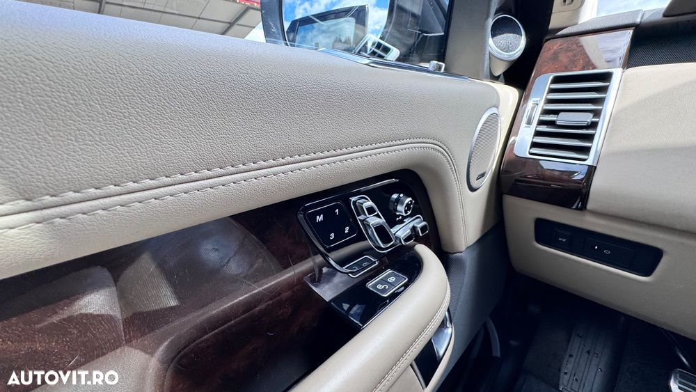 Land Rover Range Rover 3.0L SDV6 Vogue - 15