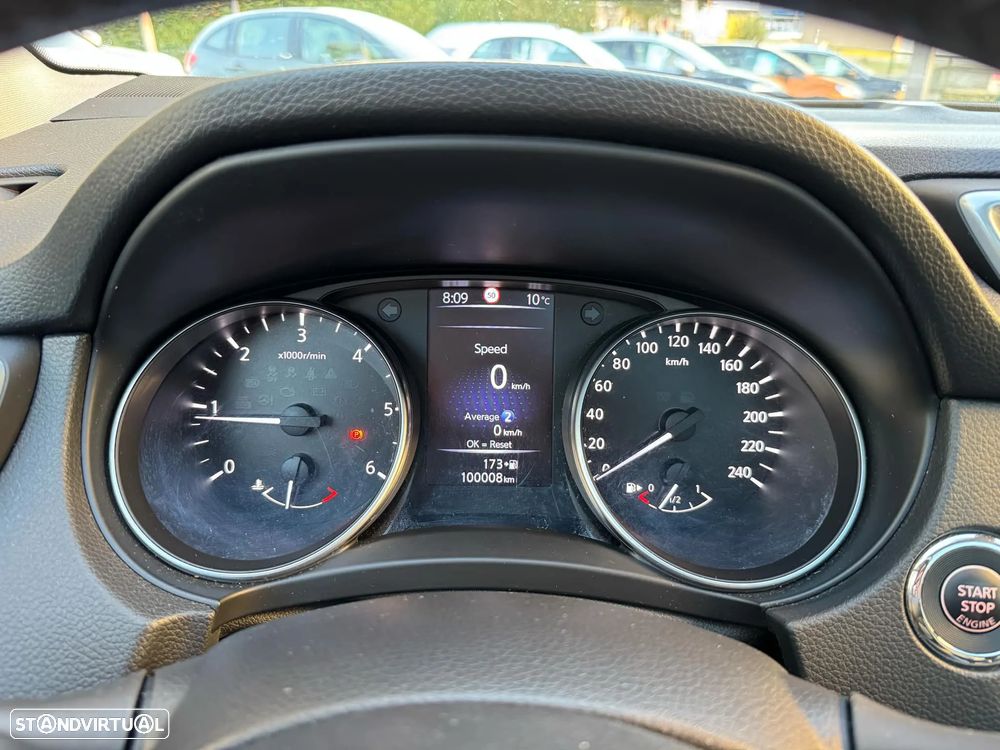 Nissan Qashqai 1.5 dCi N-Connecta - 11