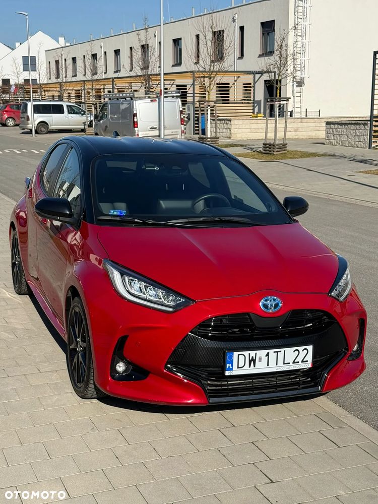 Toyota Yaris - 10