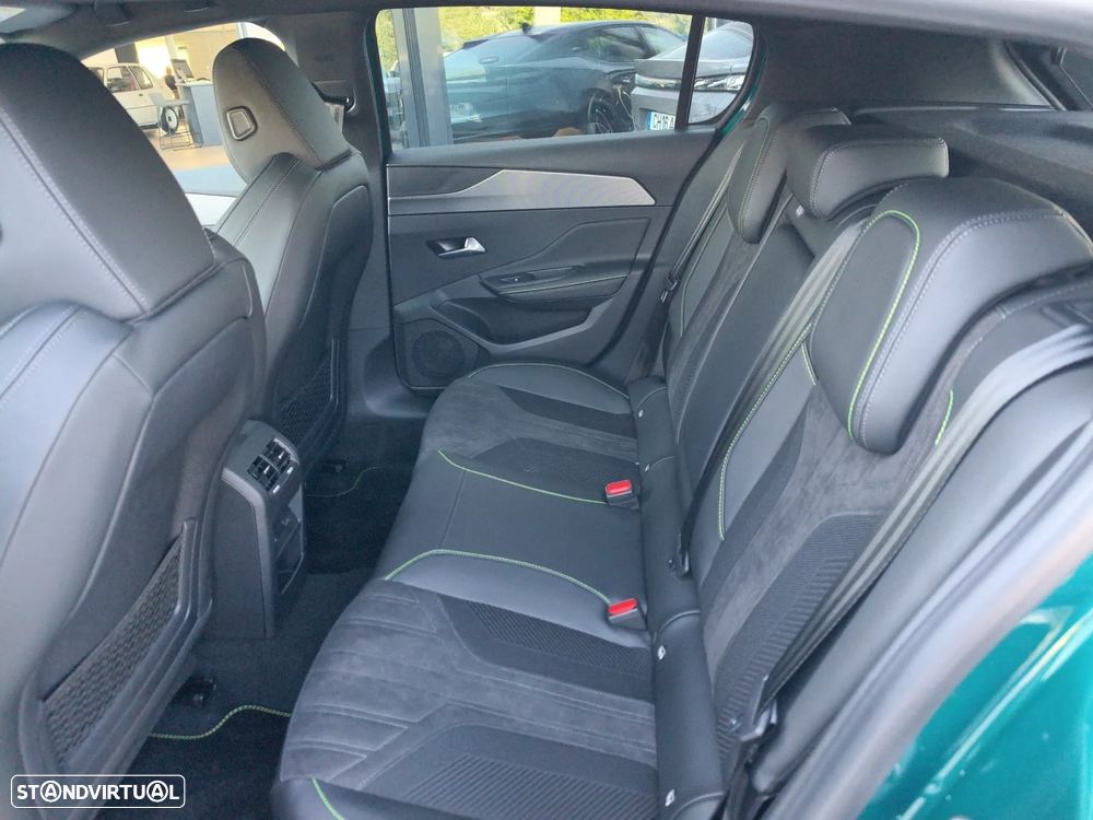 Peugeot e-308 58 kWh GT - 19