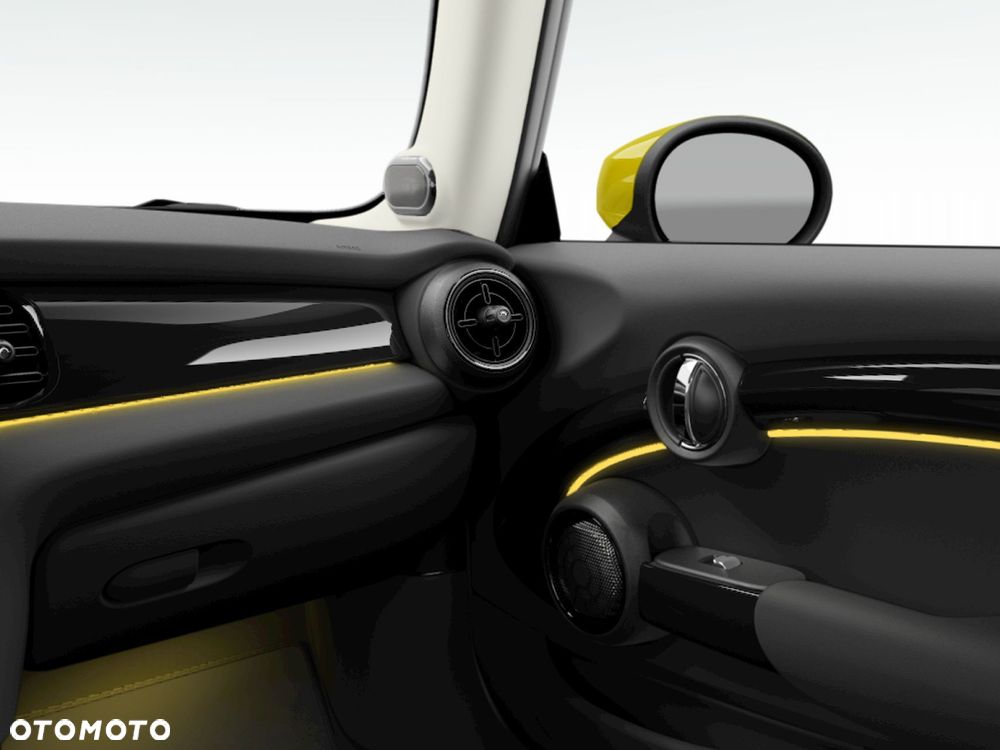 MINI Cooper SE Classic Trim - 7