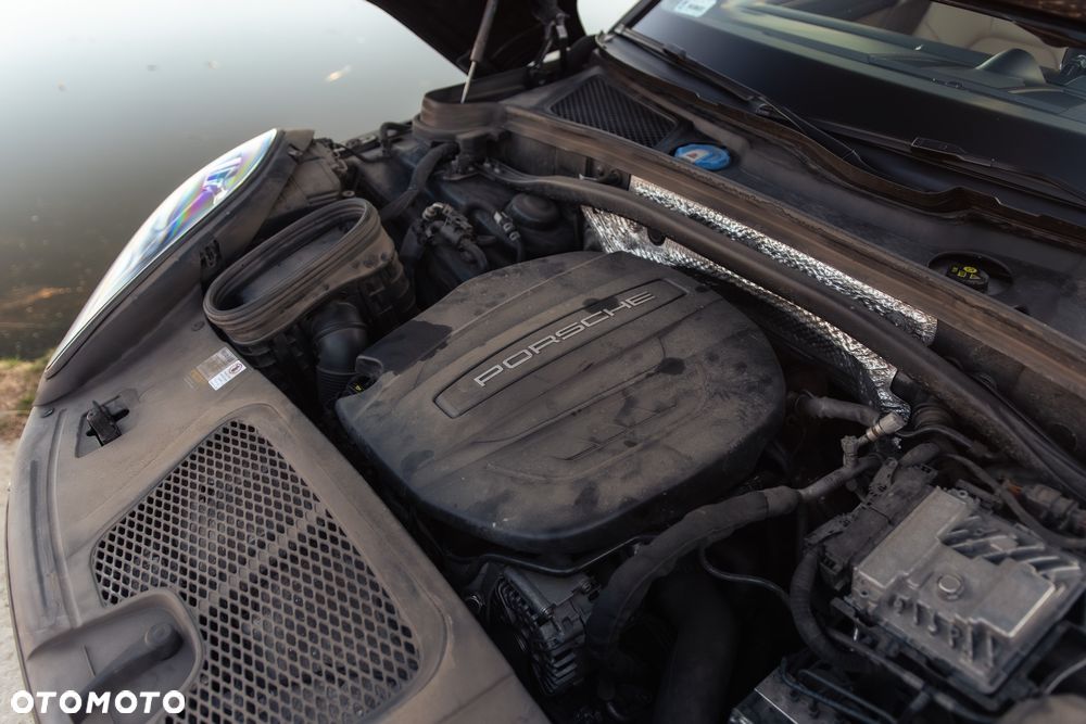 Porsche Macan - 18