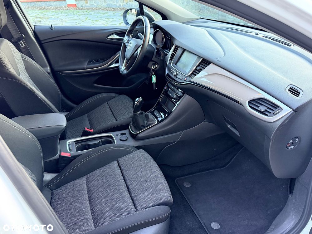 Opel Astra 1.5 D Start/Stop Business Elegance - 7