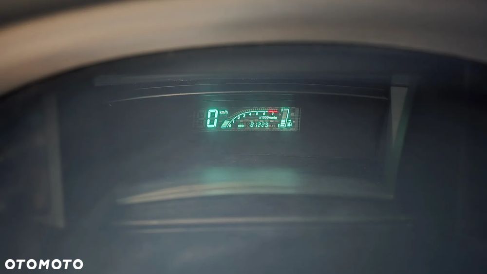 Toyota Yaris 1.3 Edition - 8