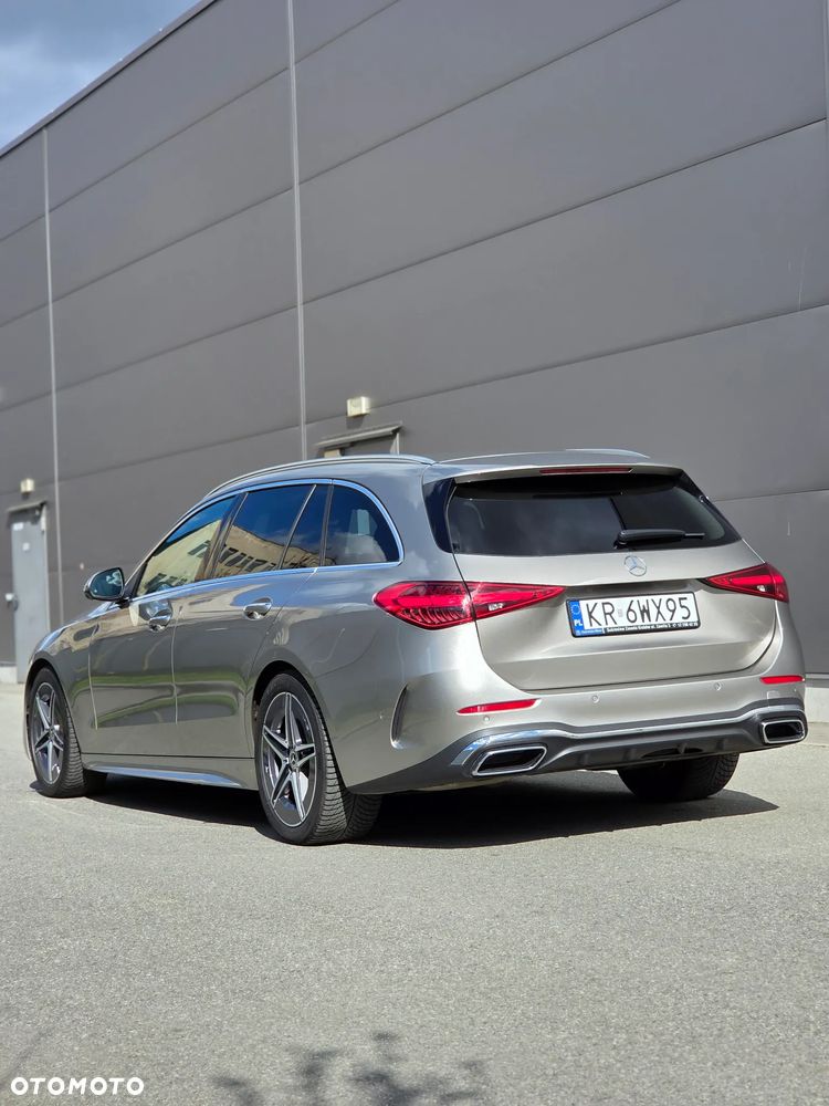 Mercedes-Benz Klasa C 220 d mHEV AMG - 3