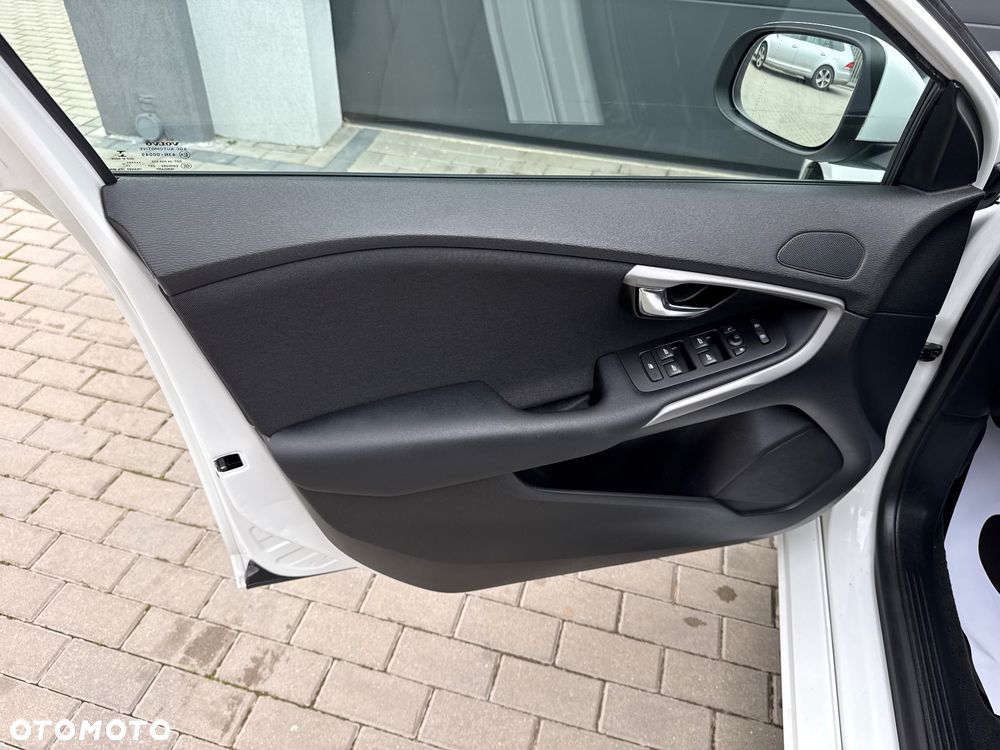 Volvo V40 D3 - 28