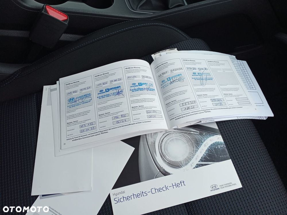 Hyundai Tucson 1.7 CRDI BlueDrive TourdePologne 2WD - 10