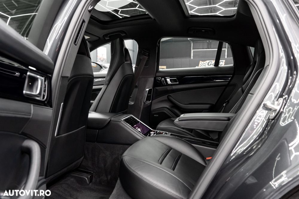Porsche Panamera 4 E-Hybrid - 19