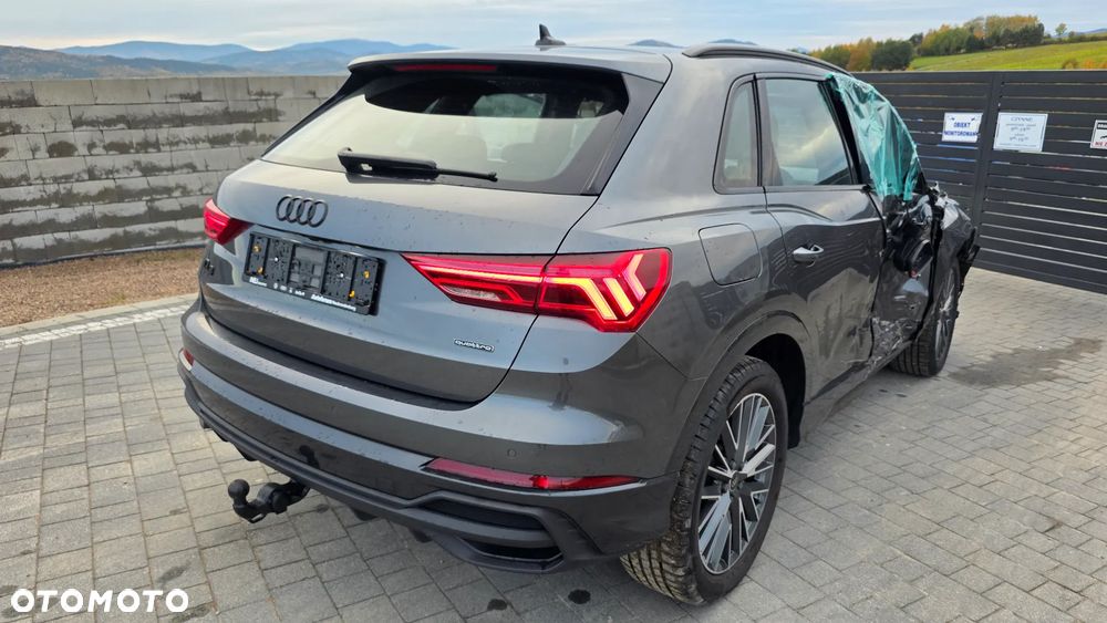 Audi Q3 40 TFSI Quattro S tronic S line - 4