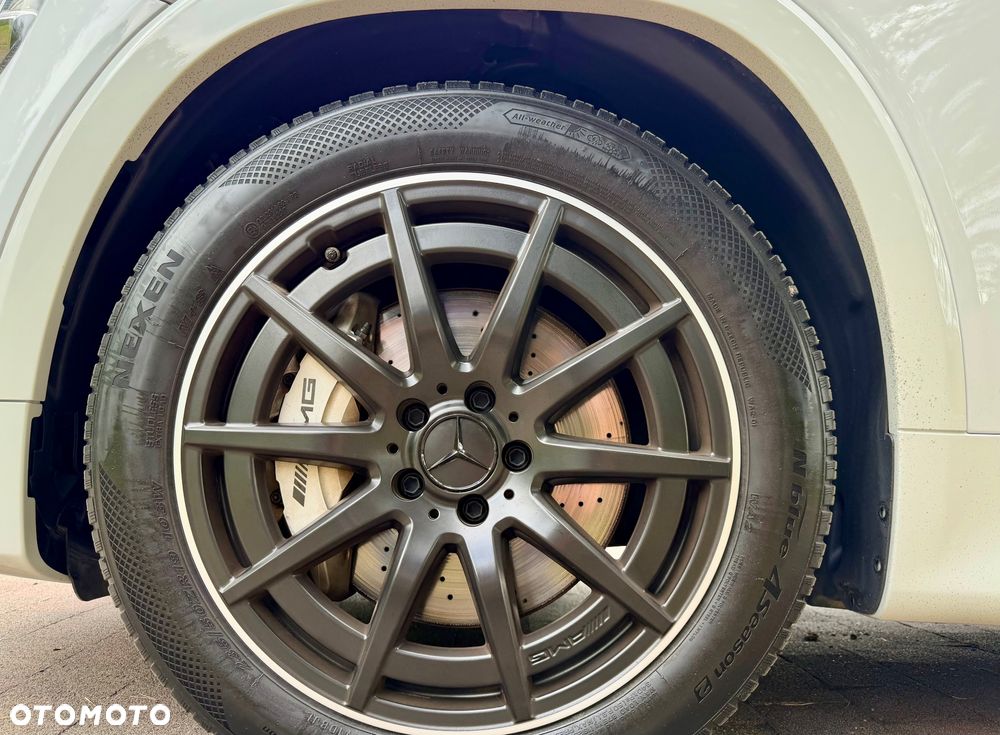 Mercedes-Benz GLB AMG 35 4Matic AMG Speedshift DCT 8G - 15
