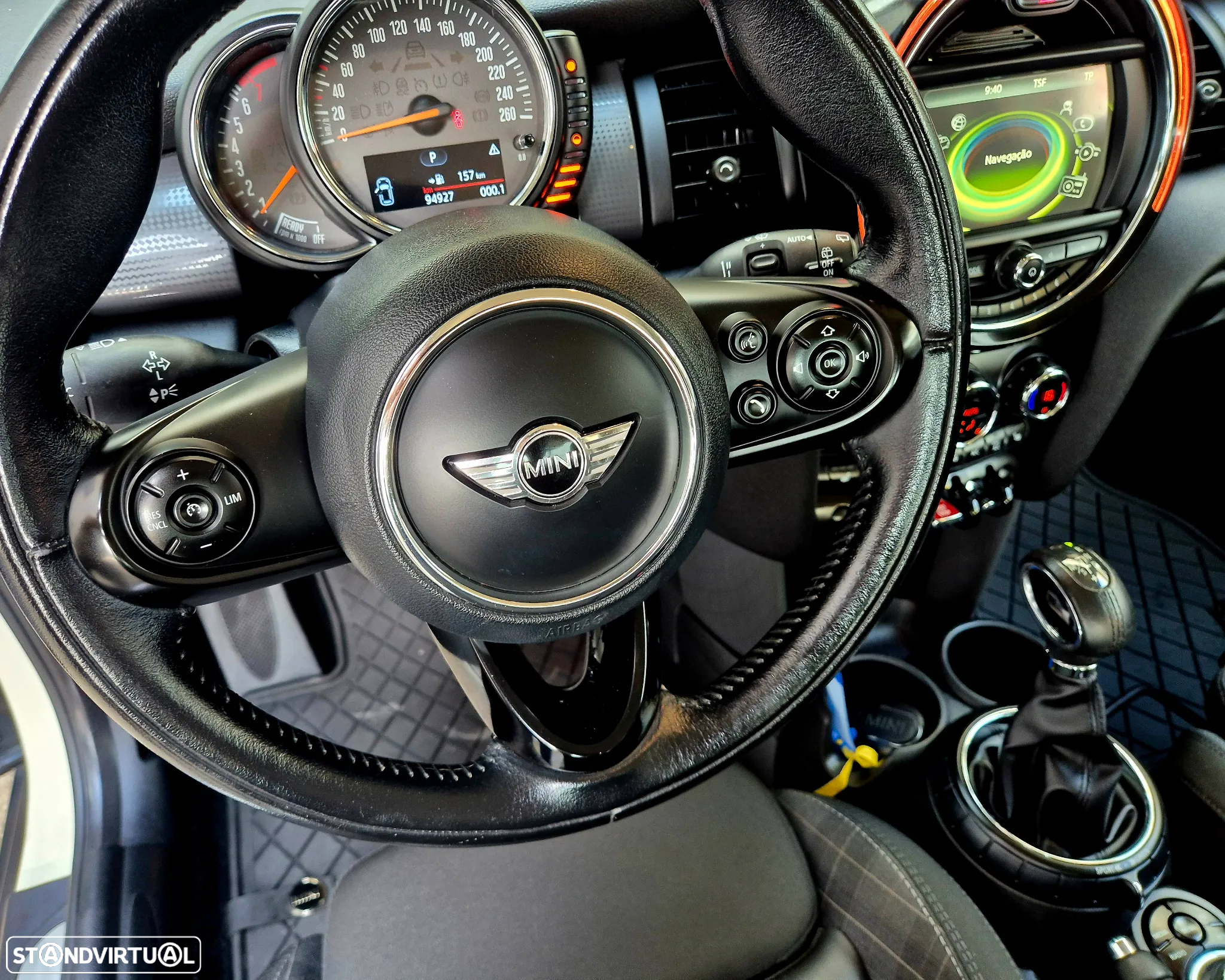 MINI 3 Portas Cooper Auto - 30