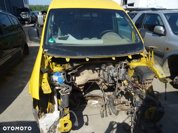 Volkswagen Caddy 2005 na części klapa drzwi