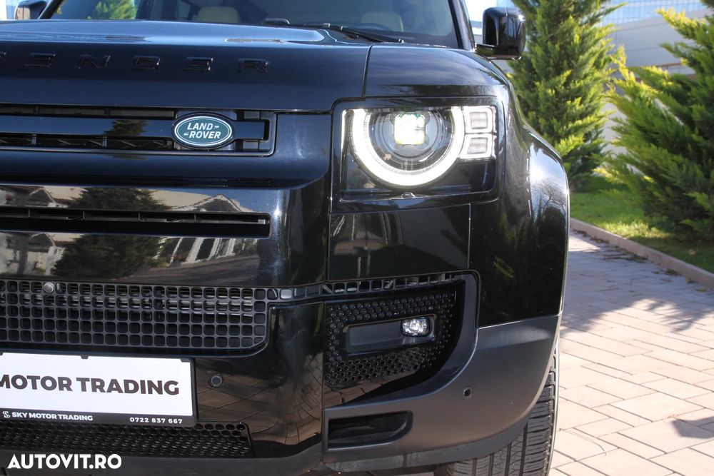 Land Rover Defender 110 3.0D 250 MHEV Hard Top X-Dynamic SE - 15