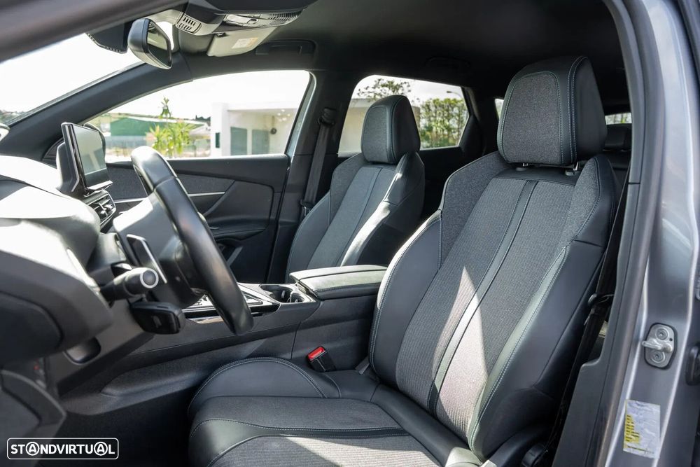 Peugeot 3008 1.6 Hybrid4 Allure Pack e-EAT8 - 20