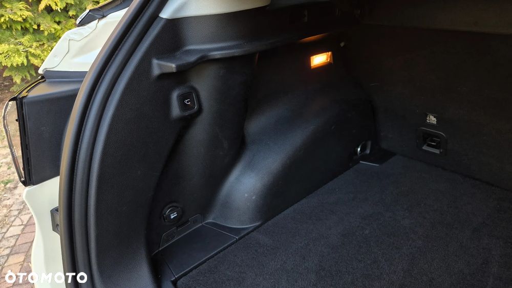 Jeep Compass 1.3 T4 PHEV 4xe Limited S&S - 9