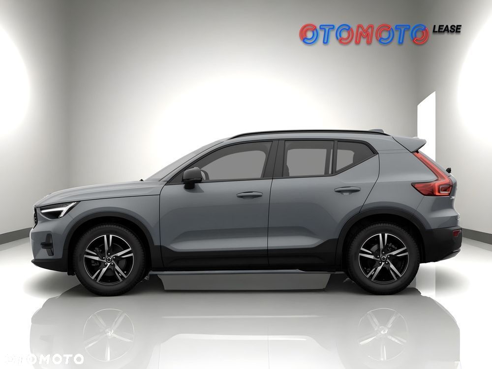 Volvo XC 40 B3 Plus Dark - 9