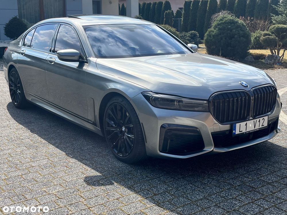 BMW Seria 7 - 8