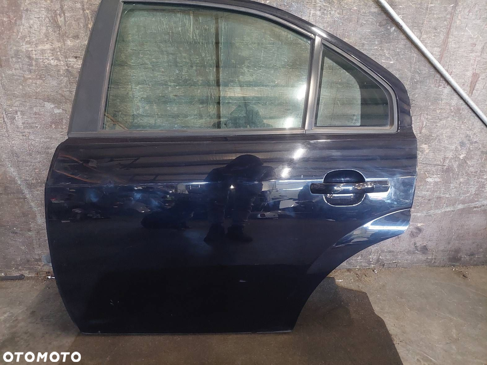 DRZWI KOMPLETNE LEWY TYŁ FORD MONDEO MK3 SEDAN V3 - 2