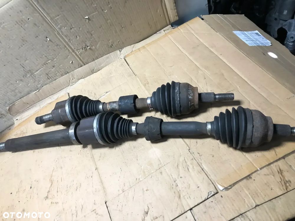 PÓŁOS LEWA   FORD FOCUS MK3 ST AUTOMAT    gwa!!! - 1