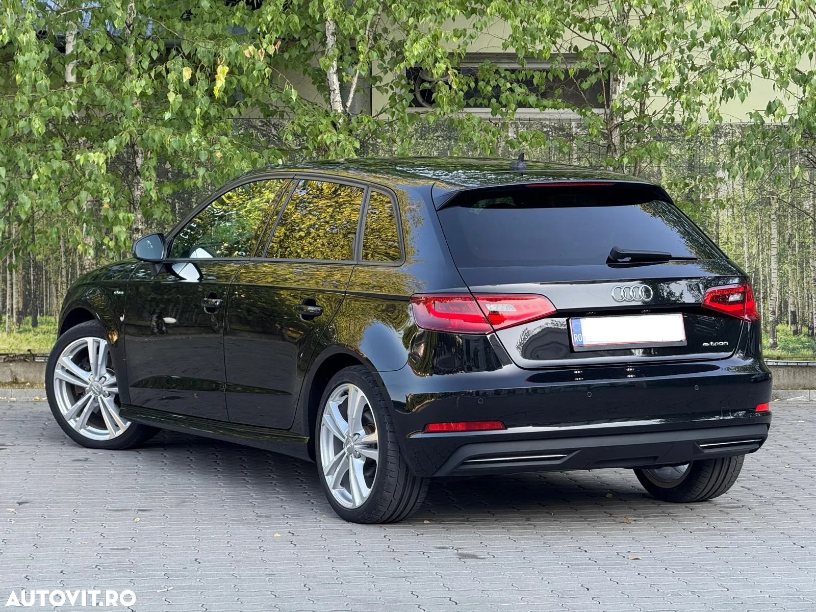 Audi A3 1.4 TFSI Sportback e-tron S line Sportpaket - 25