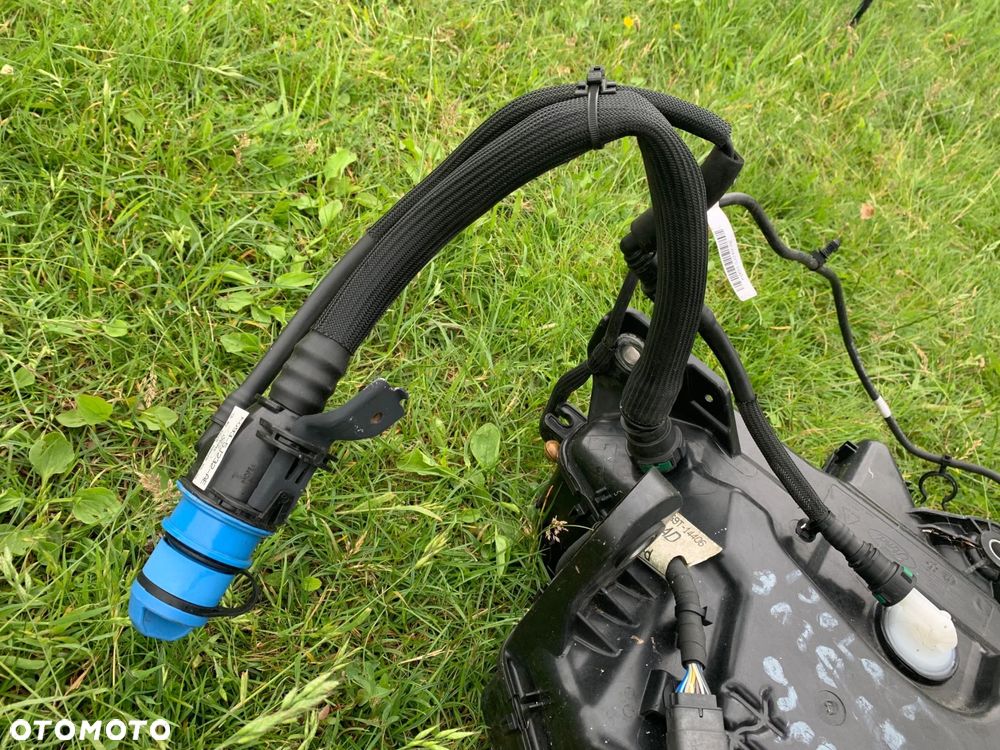 ZBIORNIK ADBLUE FORD MONDEO MK5 KG93-5J228-AD - 2