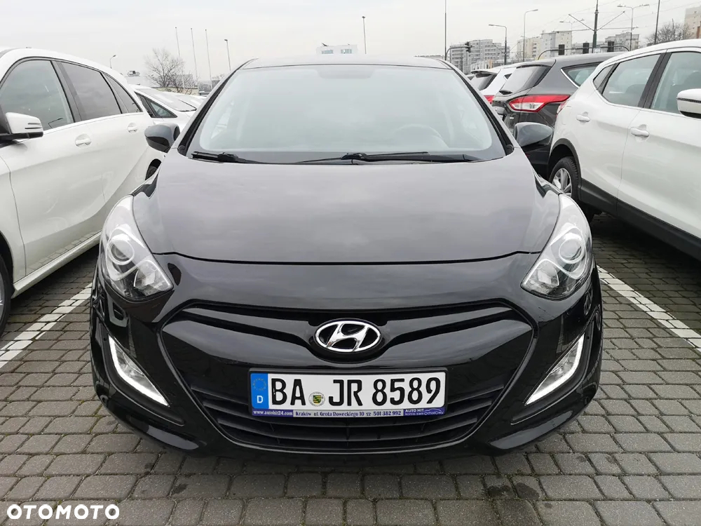 Hyundai i30 1.4 Classic + - 3