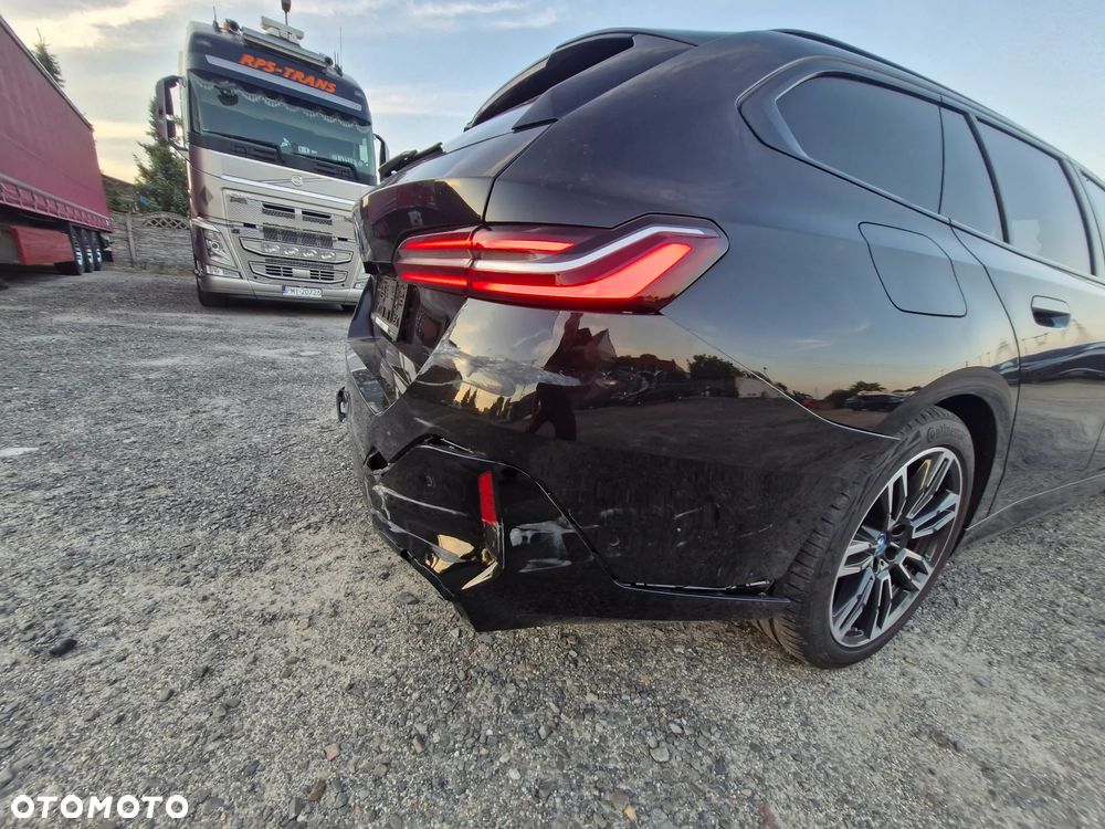 BMW i5 eDrive40 - 35