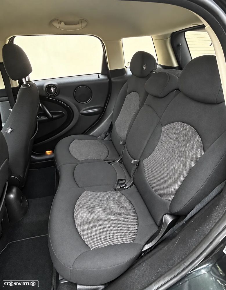 MINI Countryman One D - 10