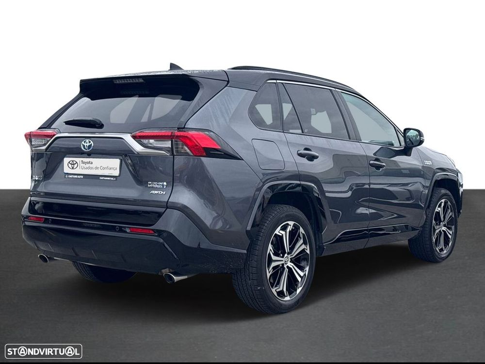 Toyota RAV4 - 11