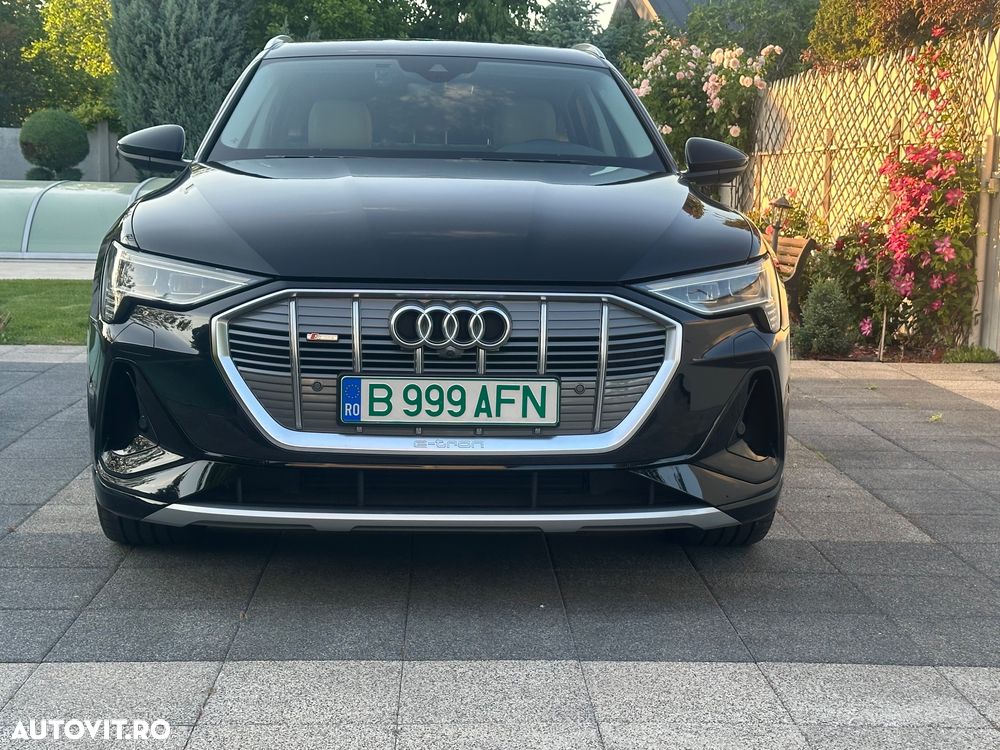 Audi e-tron - 4