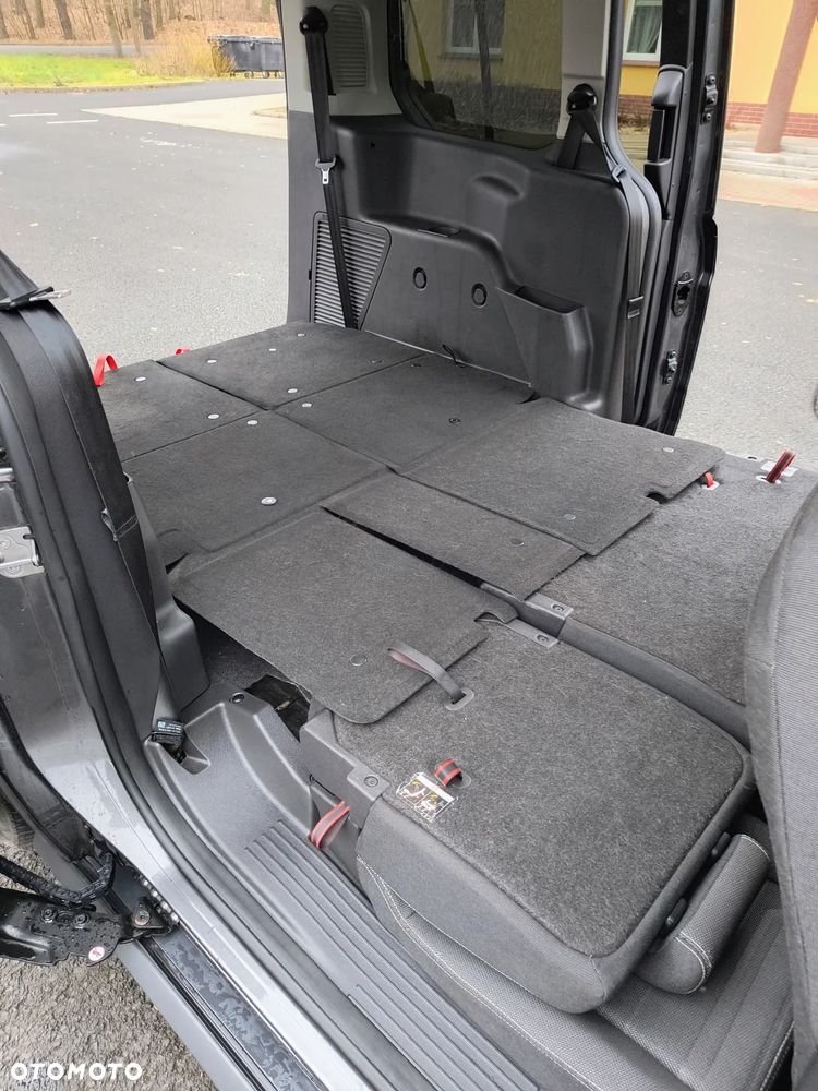 Ford Tourneo Connect 1.5 TDCi Start-Stop Trend - 11