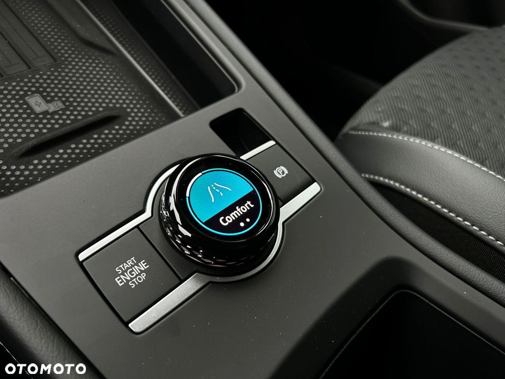 Volkswagen T-Roc - 21